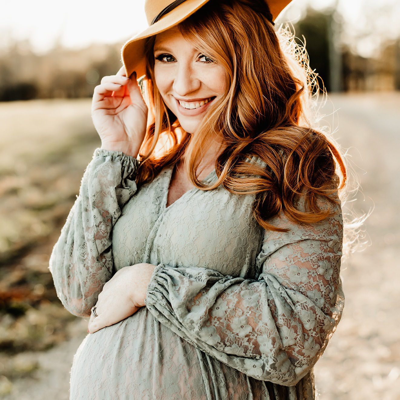 maternity photo session in Charlotte nc