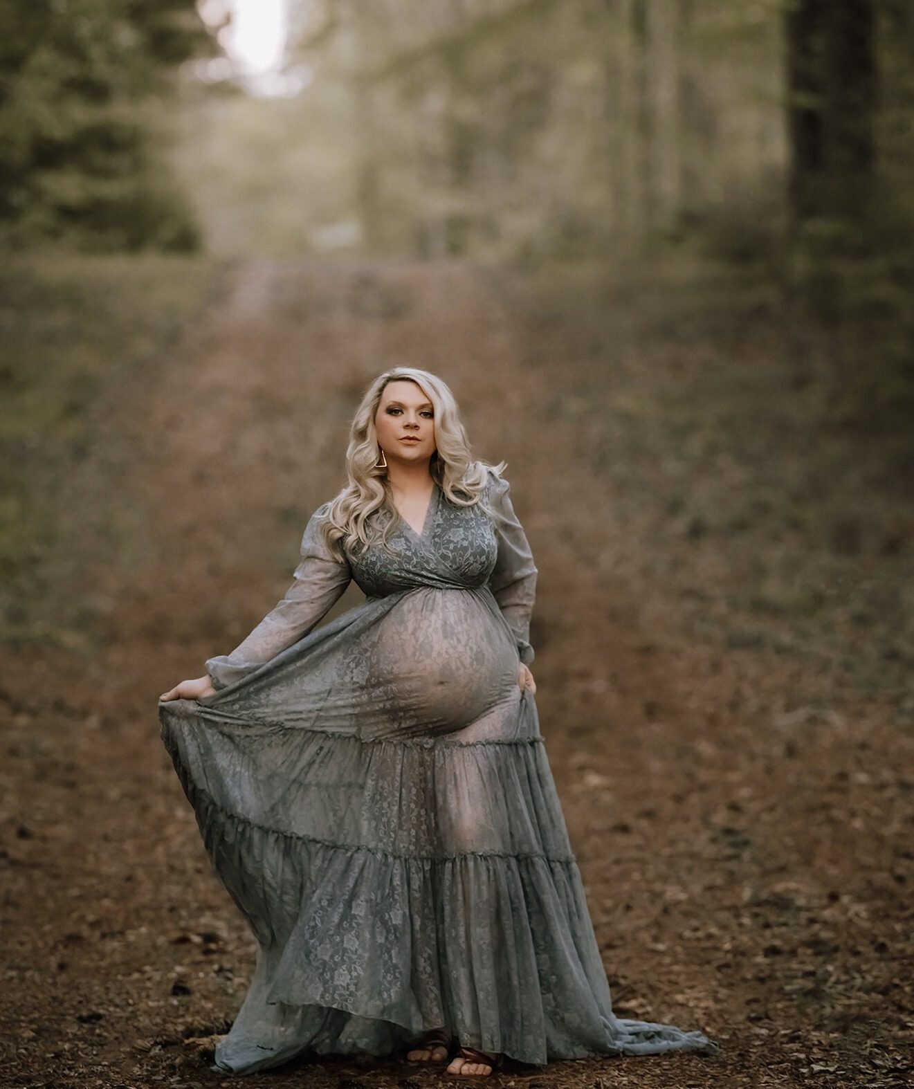 outdoor maternity photos